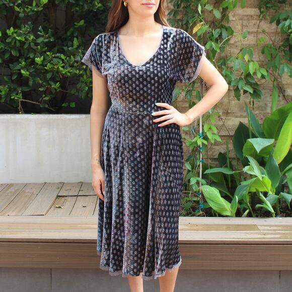 Johnny Was Gray Velvet Lace Back Dress Size S - Picture 1 of 6